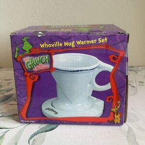 The Grinch Whoville Mug Warmer Set